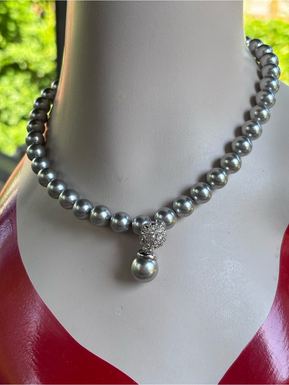 Vintage Grey Faux Pearl Necklace | Perlas Eleginda Pearl Pendant Necklace - Picture 3 of 11